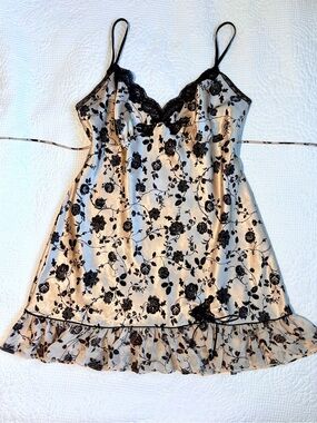 Vintage 90s Black Lace Trim Floral Satin Slip Dress